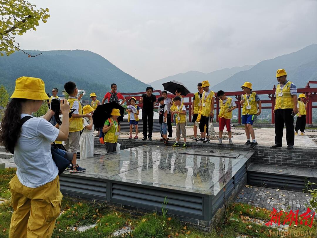 IM电竞 电子竞技平台考古遗址·时代风采④丨到舜帝庙遗址化身小小“考古人”(图3)