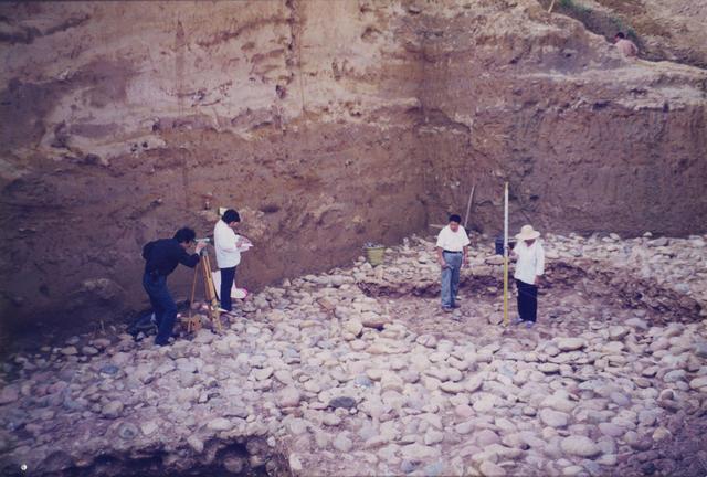 IM电竞 电子竞技平台1998年湖北出土一块神秘石刻距今7000年鉴定结果却轰动学术界(图3)