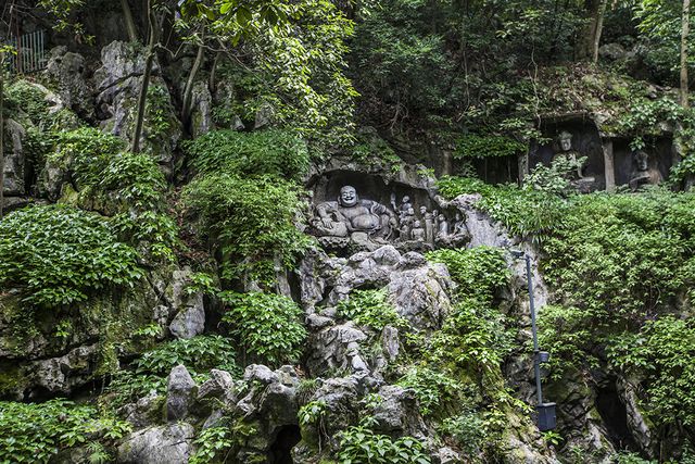 IM电竞 IM电竞平台杭州有一景区由一座山峰和一座寺庙组成游玩竟要两次购票(图4)