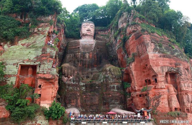 IM电竞 电子竞技平台四川乐山大佛免费四天门票十年难遇一次机会千万不要错过(图1)