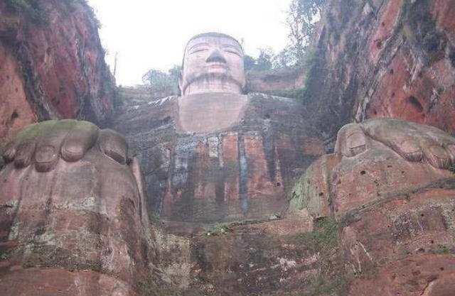 IM电竞 电子竞技平台世界上最高的石刻佛像耗时约90年建成为何能千年不朽？(图6)