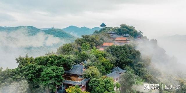 IM电竞 电子竞技平台这处已经荒废许久的“鬼王摩崖石刻”为何变成如今这副模样？(图5)