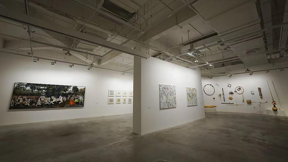 IM电竞 IM电竞app为青年艺术家搭建展示平台第二届当代雕塑·油画青年推介展亮相(图3)